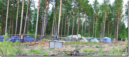 Лагерь археологов на памятнике Сенькин Камень