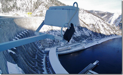 Саяно-Шушенская ГЭС зимой. Фото пресс-службы ОАО РусГидро