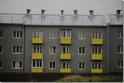 Дома, построенные для переселенцев из зоны затопления БоГЭС, г. Братск. Фото: Платон Терентьев