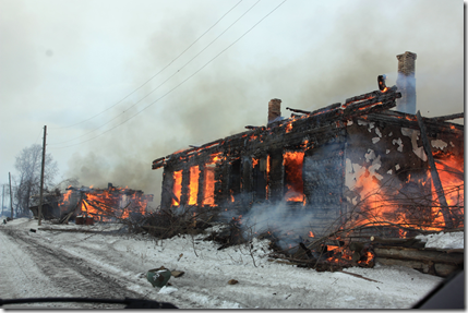 Сожжение деревни Кежма в зоне затопления Богучанской ГЭС