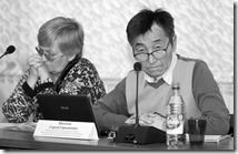 Экологи Марина Рихванова (Иркутск) и Сергей Шапхаев (Улан-Удэ) на круглом столе по Нижнему Приангарью в Красноярске