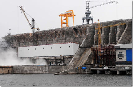Строительство Богучанской ГЭС на реке Ангара в Красноярском крае. Фото пресс-службы ОАО РусГидро