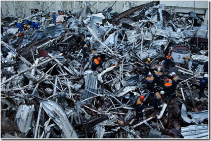 Август 2009 г. Разбор завалов после аварии на Саяно-Шушенской ГЭС. Фото пресс-службы ОАО РусГидро
